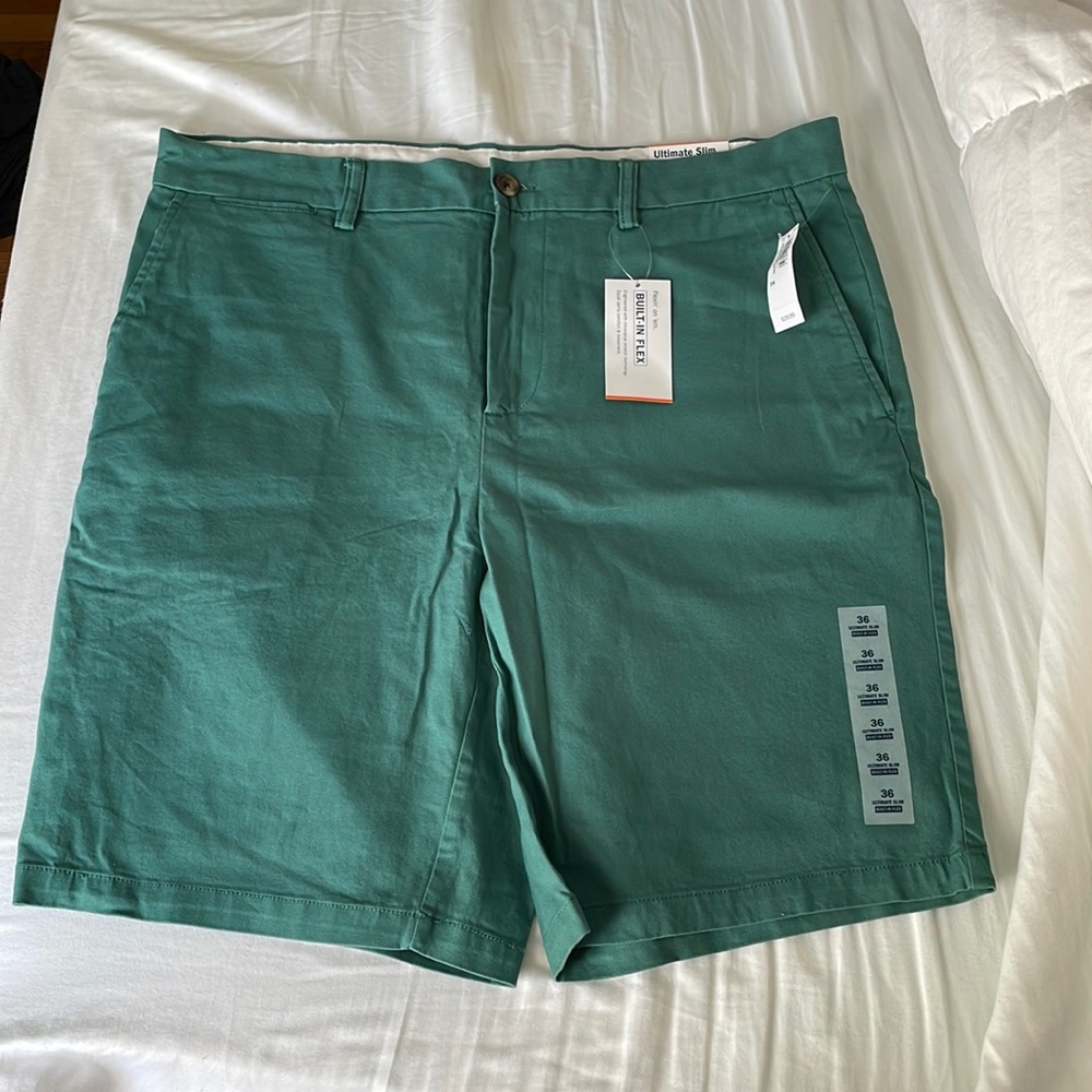 NWT Mens Old Navy Ultimate Slim 10” Short Size 36
